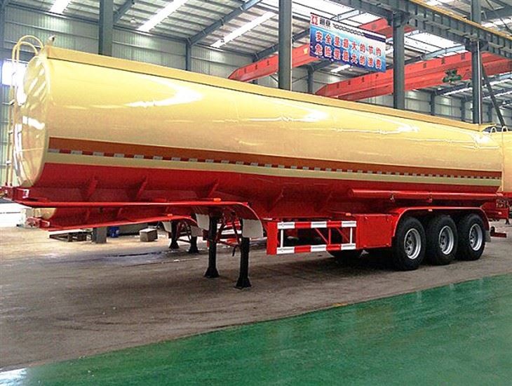 China Fabrikant van aanhangwagens voor brandstoftanks van 60.000 liter