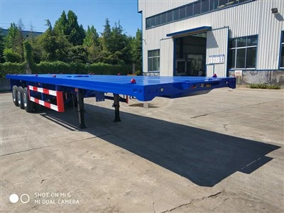 Platte vrachtwagenaanhangwagen