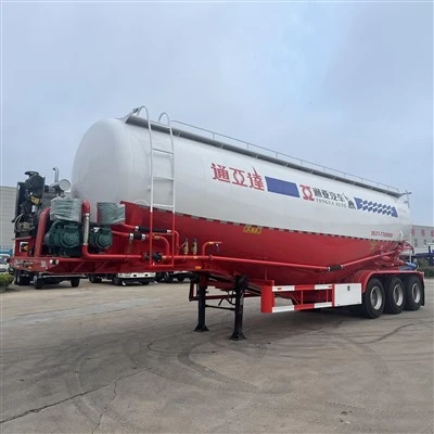 Poedertanktrailer